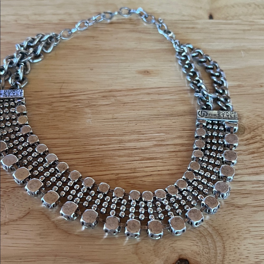 Necklace - Picture 5 of 6